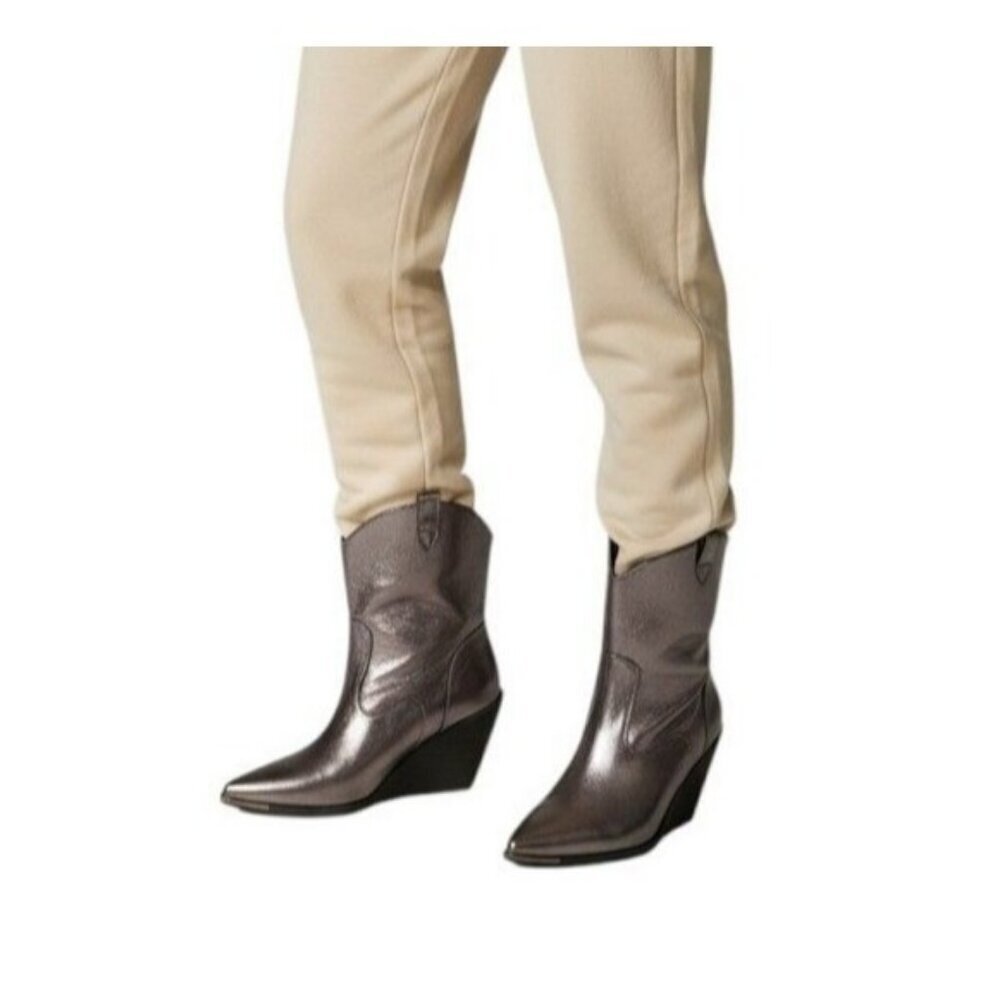 Rampage Sigrid Western Wedge Pointed Toe Boots Women’s Size 10 New NWOB Stunning